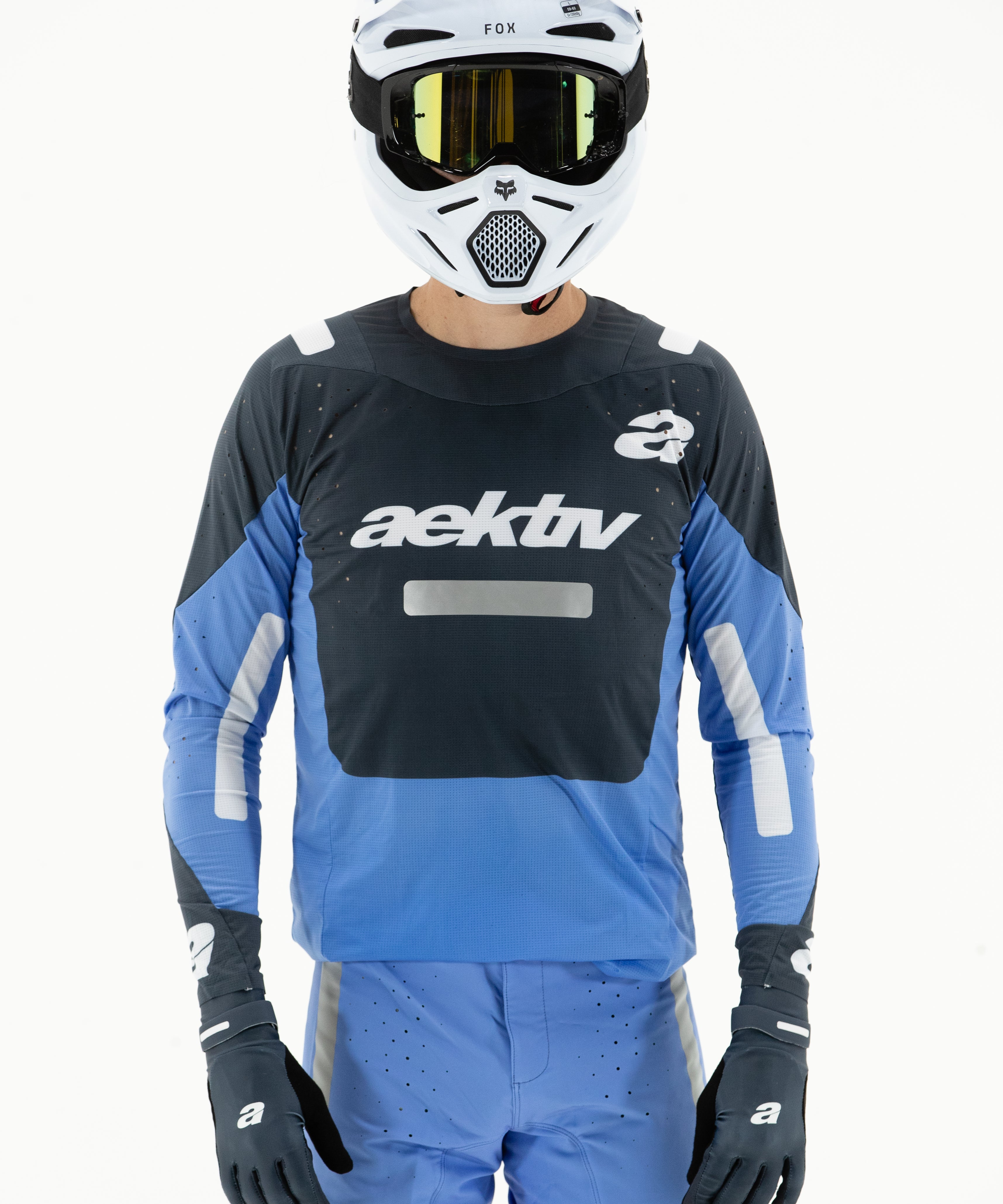 SVN20213.jpg