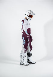 NOVA White / Plum Gloves