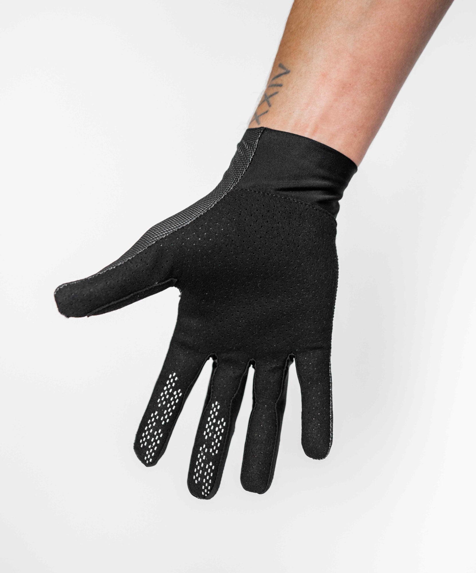 Aurora Electric Black Gloves